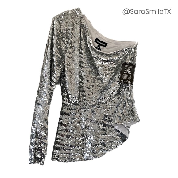 NWT {RETROFETE} ’Norma’ Silver Sequin One-Shoulder Long Sleeve Top - Picture 6 of 12